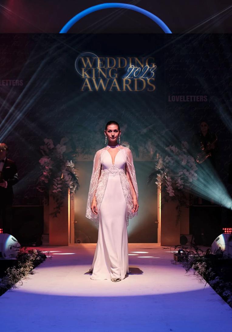 brautkleid mermaid ivory fashion show malloe instagram